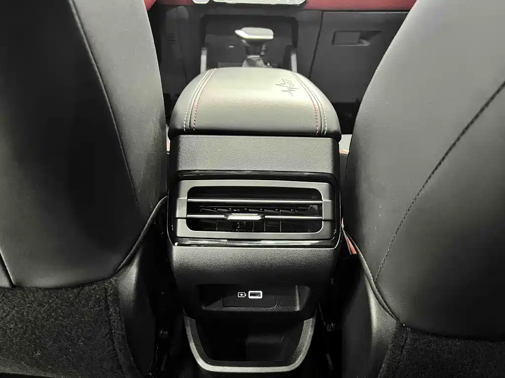 Geely Emgrand S 2021 1.4T CVT Flagship Edition