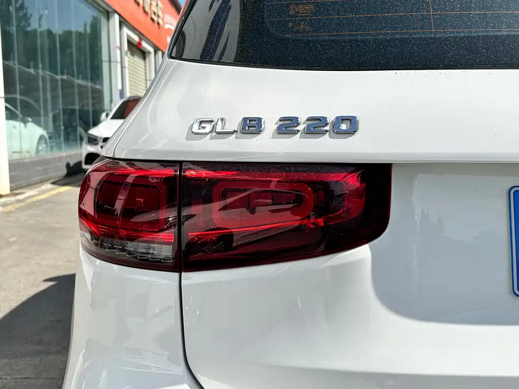 Mercedes-Benz GLB 2023 GLB 220 Dynamic Edition