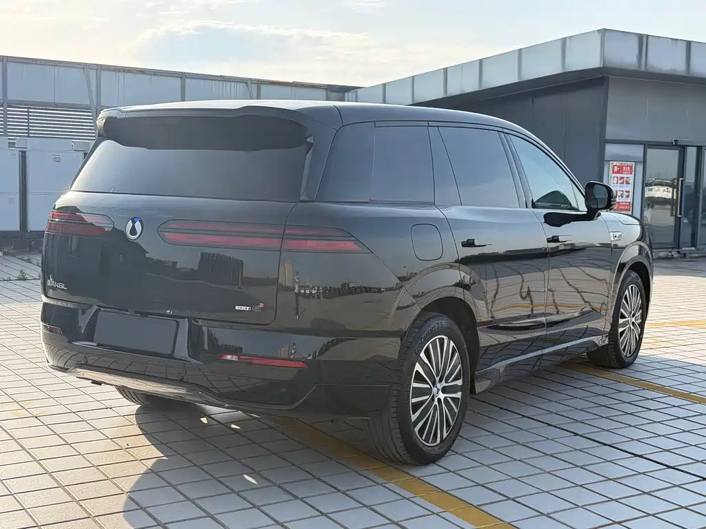 Denza N8L 2025 Premium