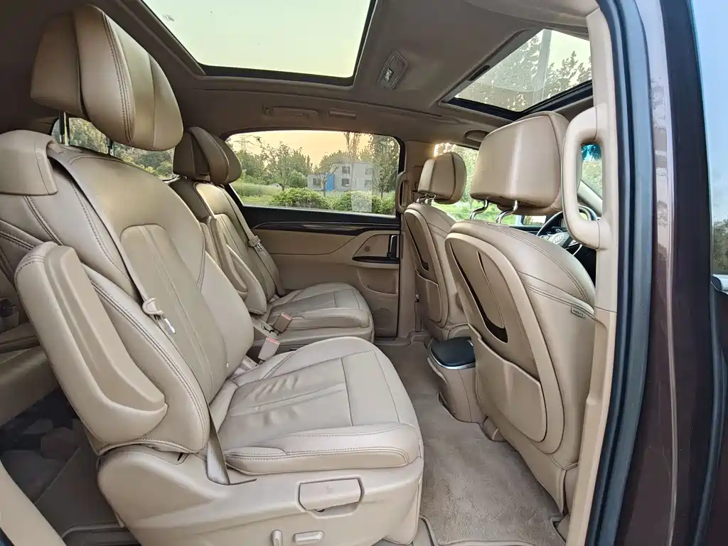 Buick GL8 2017 ES 28T Luxury Edition