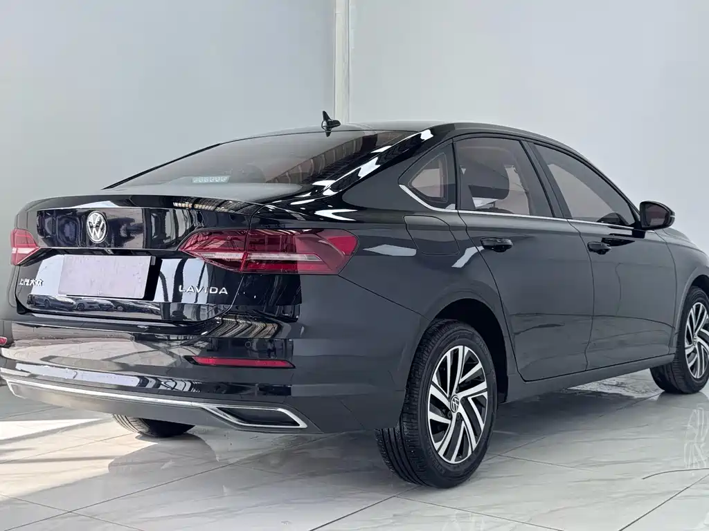 Lavida 2022 1.5L Automatic Comfort Edition