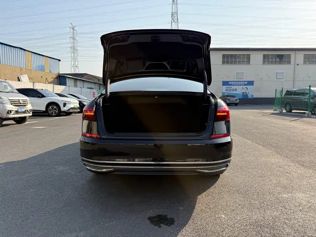 Passat 2021 330TSI Elite Edition