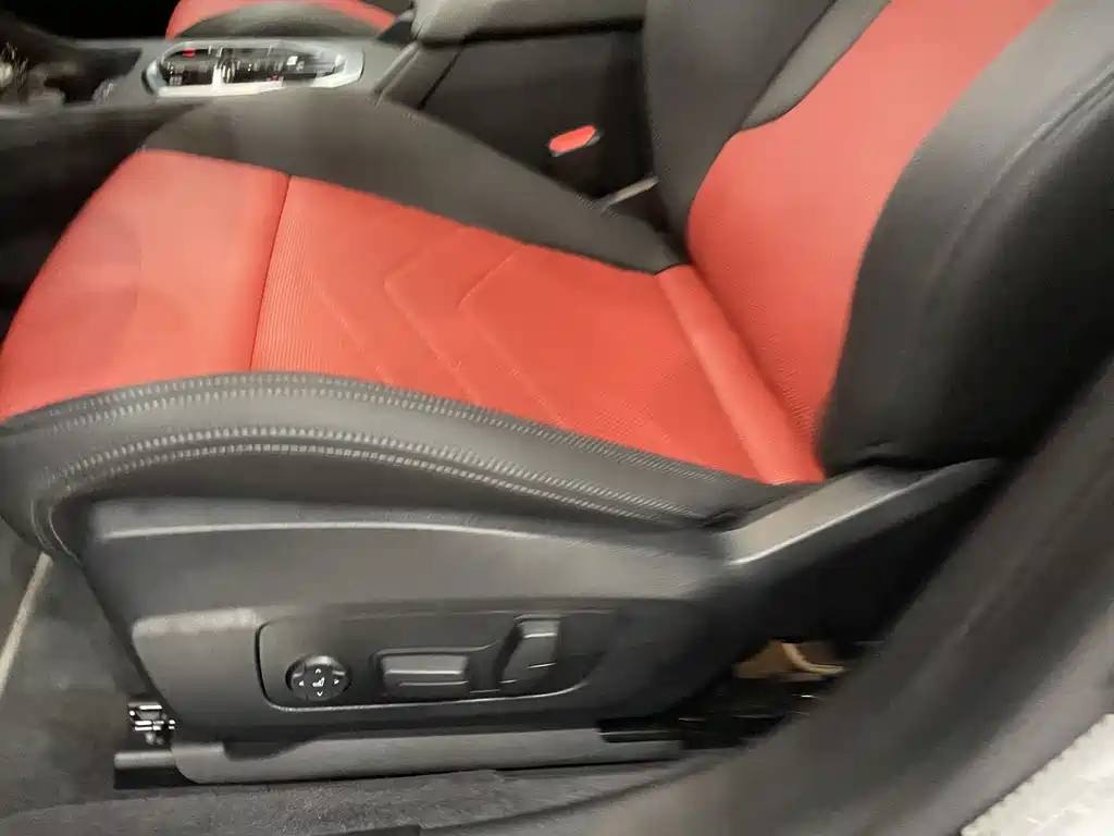 BMW 2 Series 2025 225L M Sport Night Edition