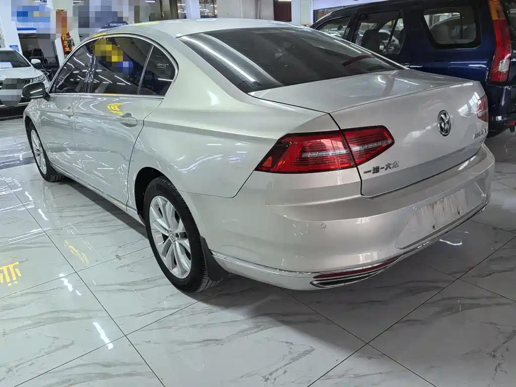 Magotan 2017 330TSI DSG Luxury