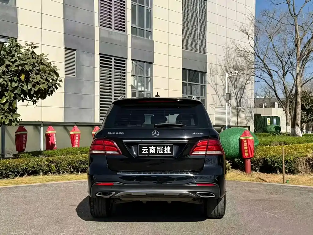Mercedes-Benz GLE 320 4MATIC Dynamic 2017