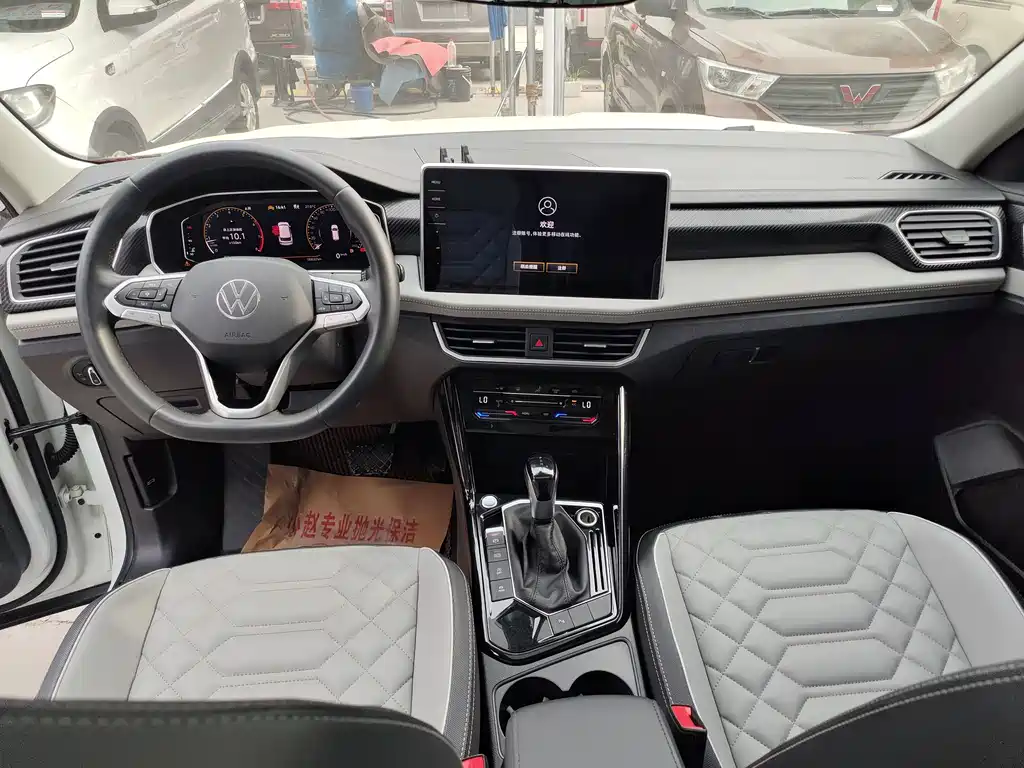 Tayron 2023 330TSI FWD Luxury Plus Advanced Edition