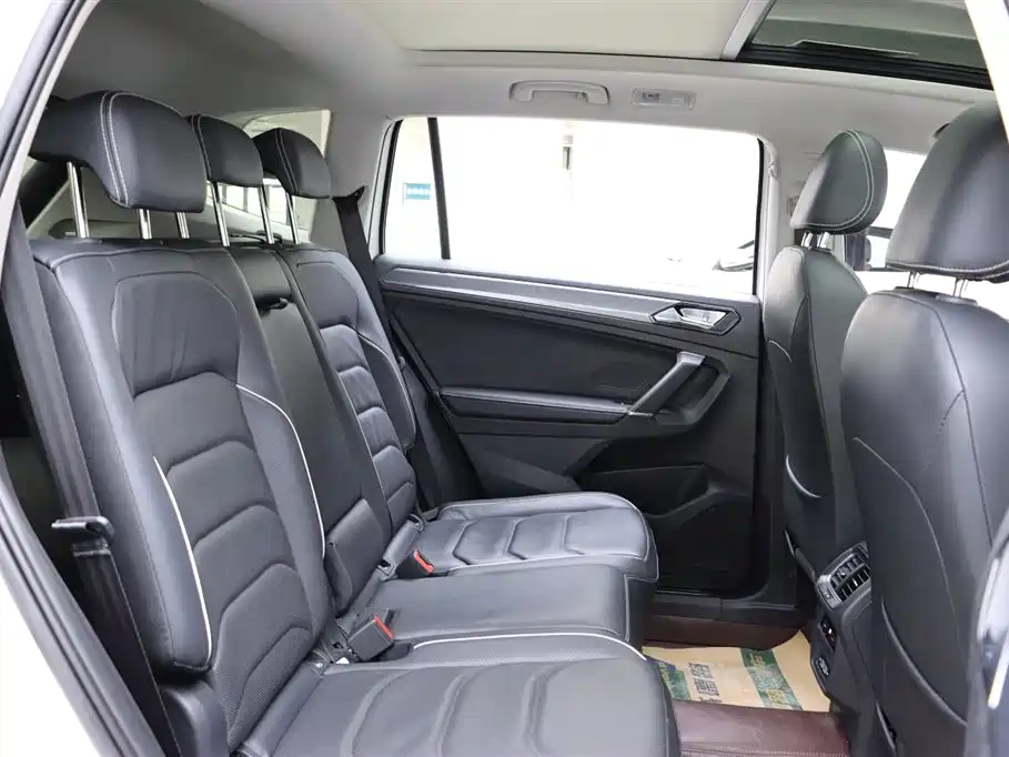 Tiguan L 2019 330TSI Automatic FWD R-Line Flagship Edition China VI