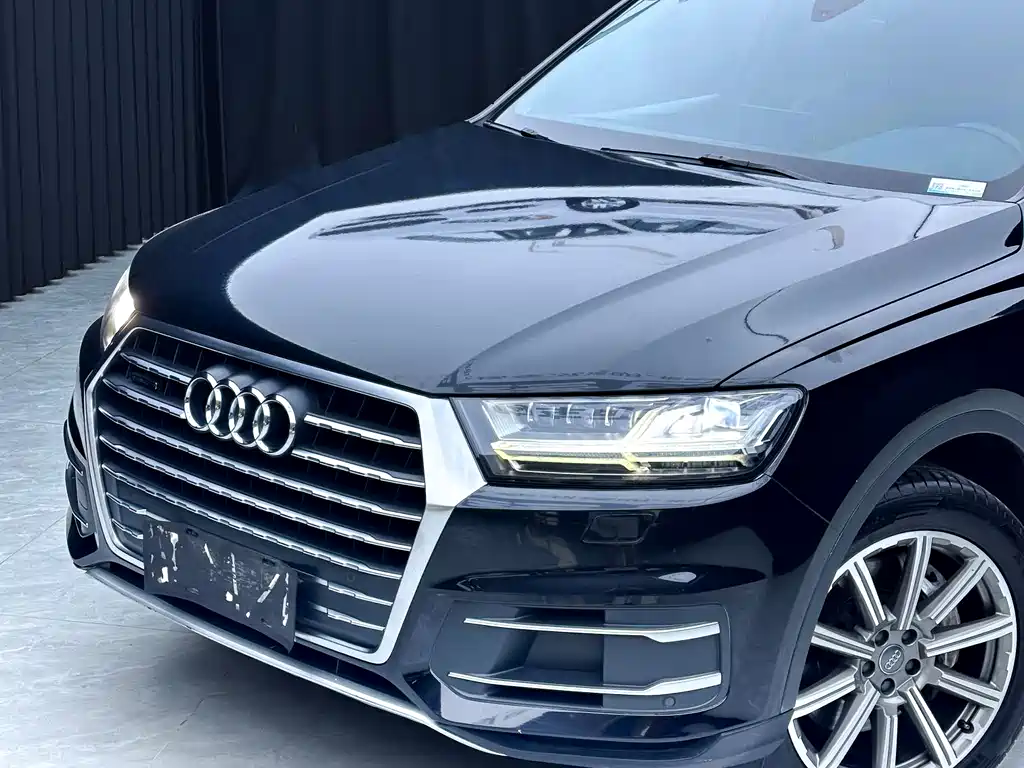 Audi Q7 2016 3.0T US Spec
