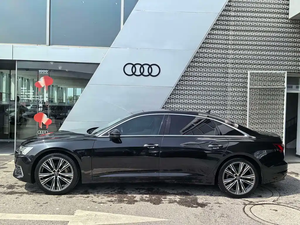 Audi A6L 2019 55 TFSI quattro Flagship Elegant