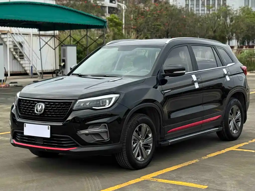 Changan CS75 2021 Honor Million Edition 280T DCT Luxury
