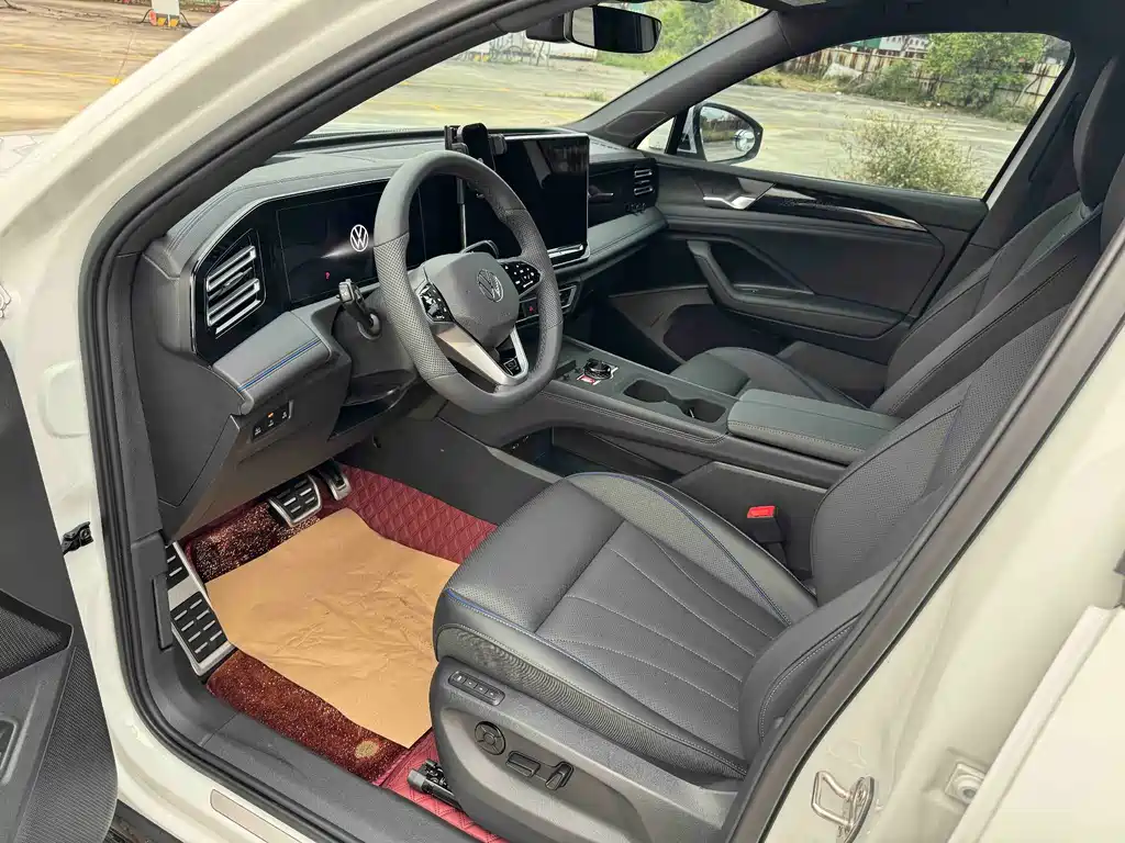 Volkswagen Tiguan L 2024 PRO 330TSI FWD Smart Lead Edition