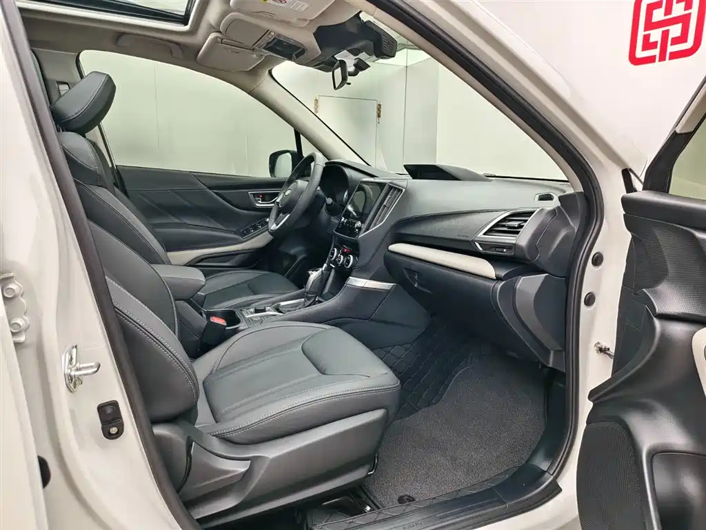 Subaru Forester 2024 2.5i AWD Premium Edition EyeSight
