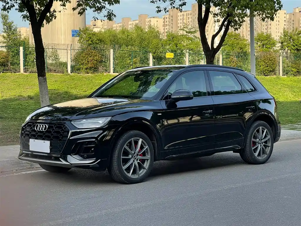 Audi Q5L 2022 40 TFSI Fashion Dynamic