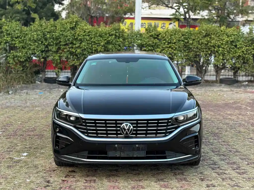 Volkswagen Passat 2022 330TSI Starlight Elite Edition