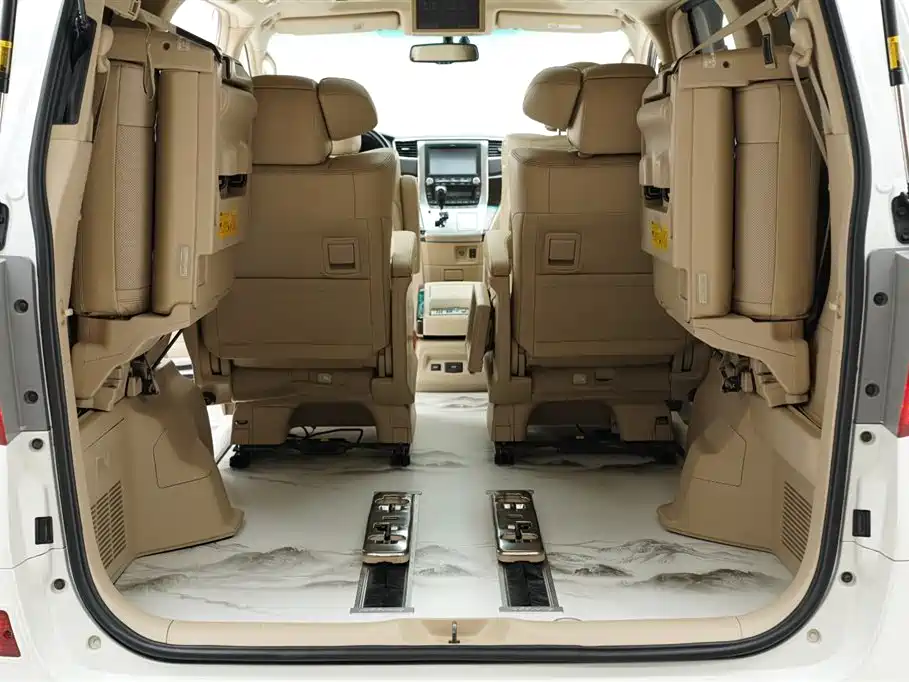 Alphard 2012 3.5L Luxury Edition