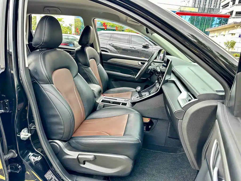 Haval M6 2021 PLUS 1.5T DCT Comfort Edition