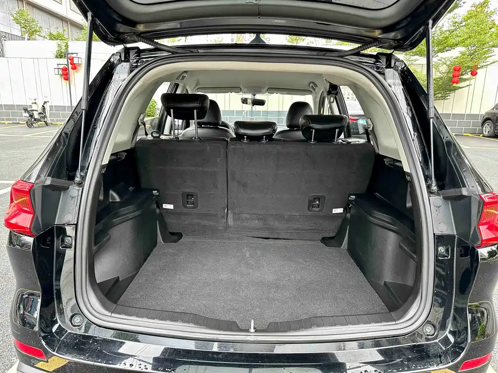 Haval M6 2021 PLUS 1.5T DCT Comfort Edition