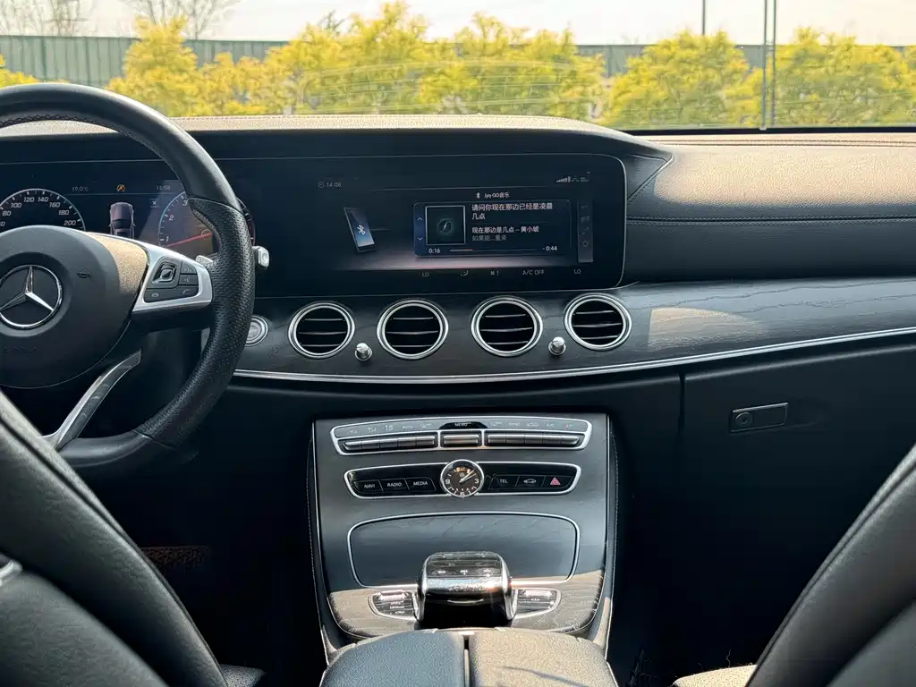 Mercedes-Benz E-Class 2018 Facelift E 200 L Sport