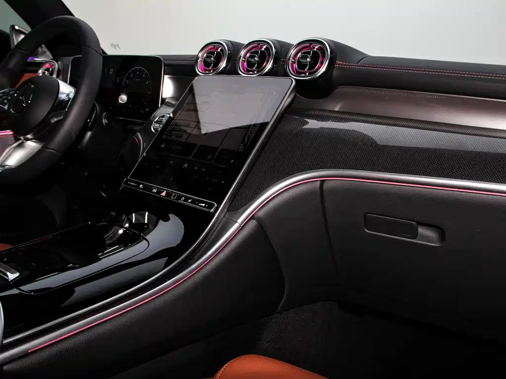 Mercedes-Benz GLC 2025 model facelift GLC 260 L 4MATIC Dynamic