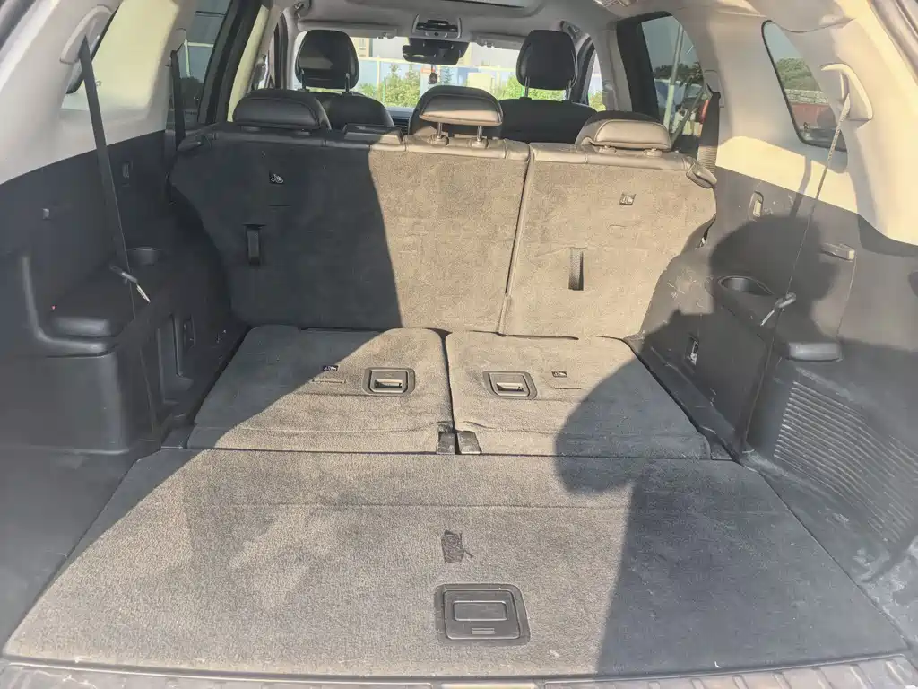 NIO ES8 2018 425km Base Edition 7-Seater