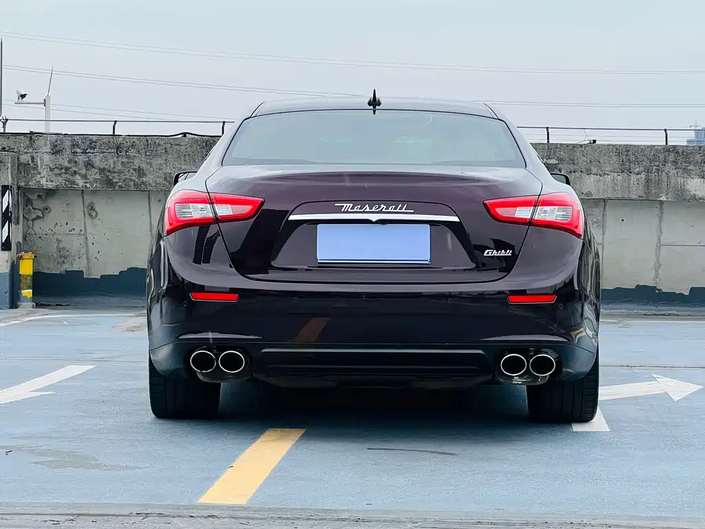 Maserati Ghibli 2014 3.0T Standard Edition