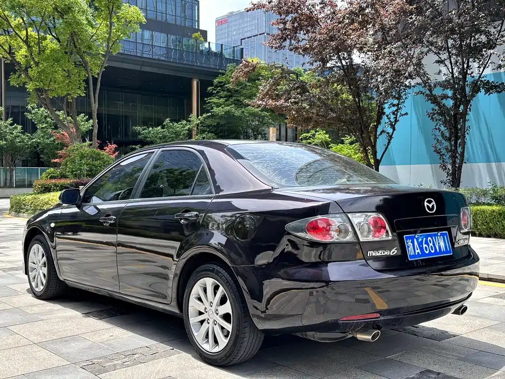 Mazda 6
