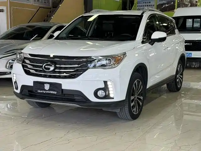 GAC Trumpchi GS4 2017 235T Automatic 2WD Luxury Smart Connect Edition