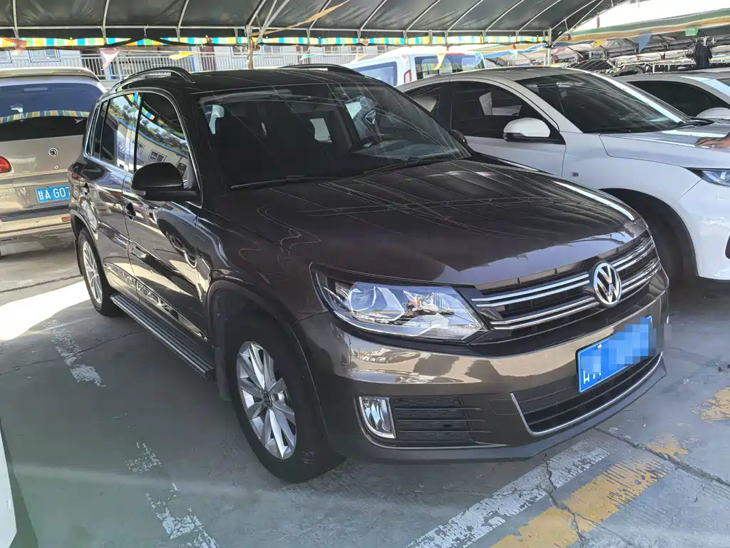 Tiguan 2015 1.8TSI Automatic FWD Comfort Edition