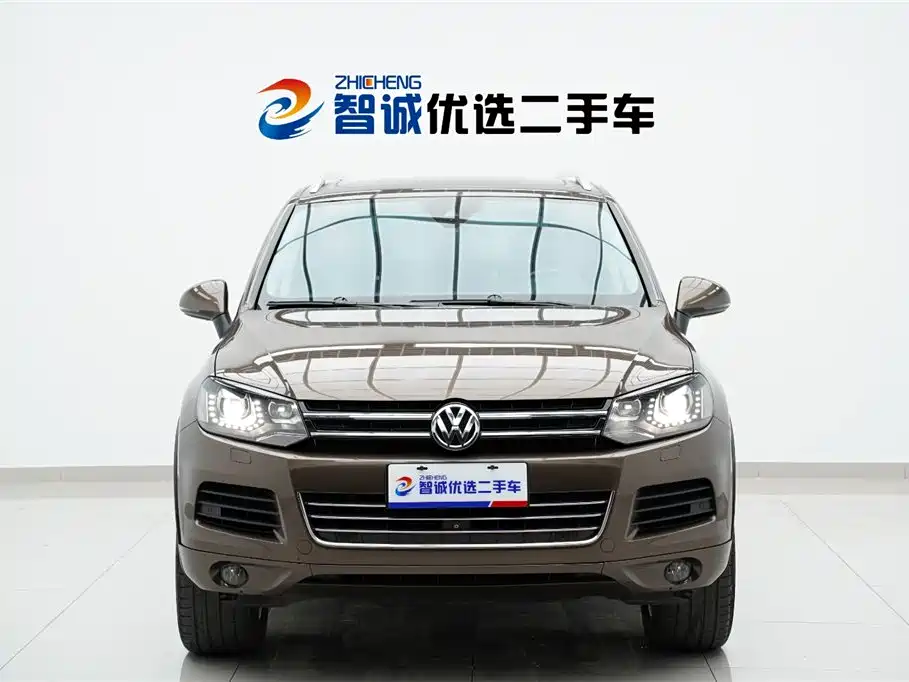 Volkswagen Touareg 2011 3.0 TSI Luxury