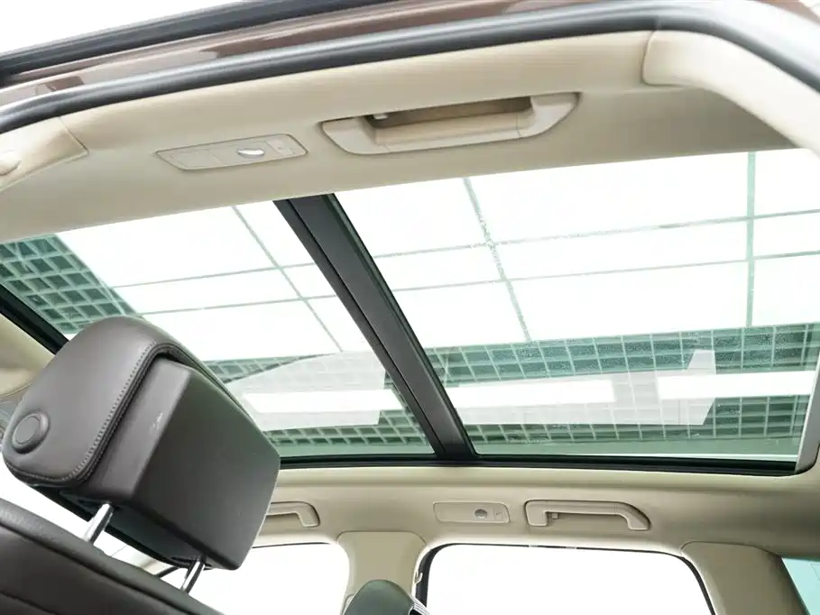 Volkswagen Touareg 2011 3.0 TSI Luxury