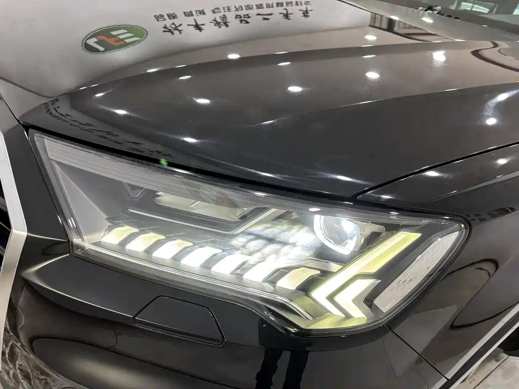 Audi Q7 2022 55 TFSI quattro S line