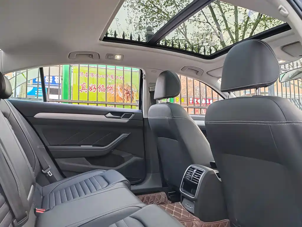 Magotan 2024 2 Million Edition 280TSI DSG Comfort