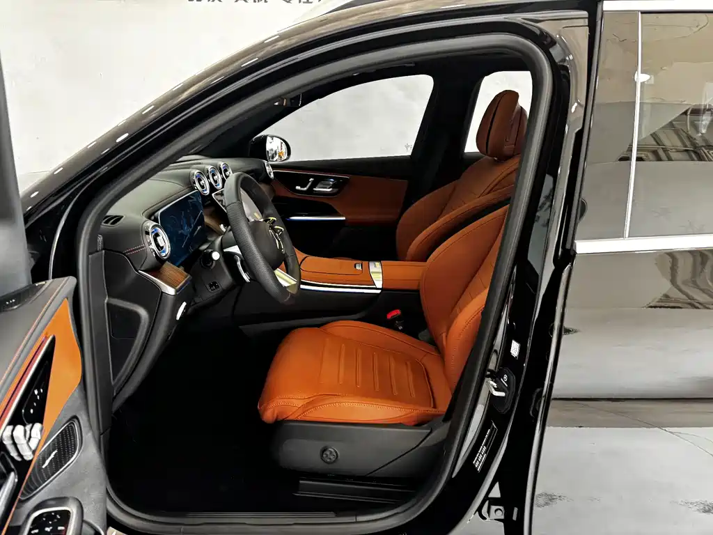 Mercedes-Benz GLC 2025 GLC 300 L 4MATIC Dynamic 5-seater