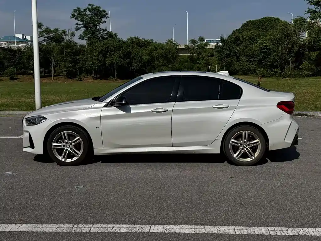 BMW 1 Series 2021 Model Year Facelift 120i M Sport Nightshade Edition