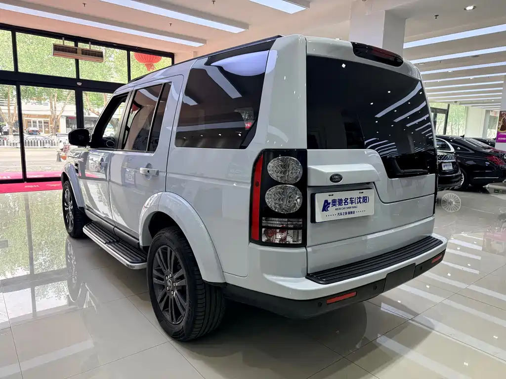 Land Rover Discovery 2016 3.0 SC V6 SE
