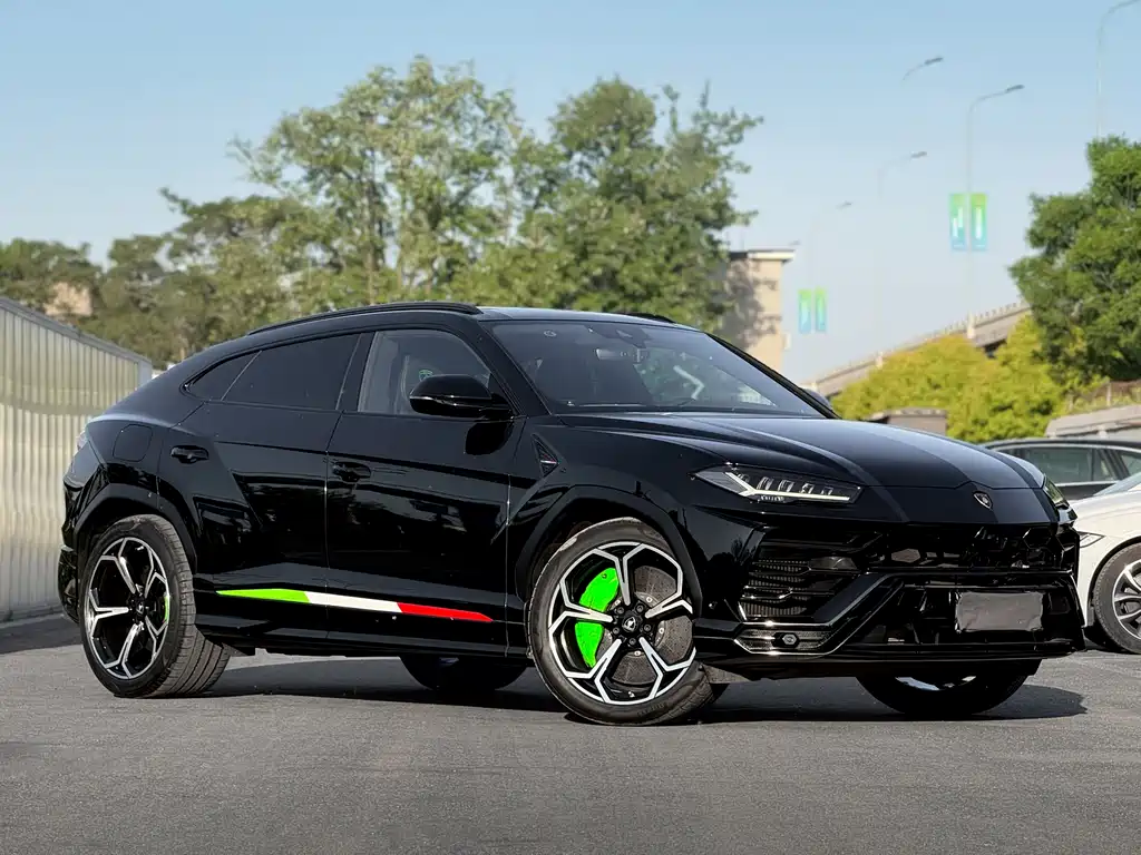 Lamborghini Urus 2018 4.0T V8