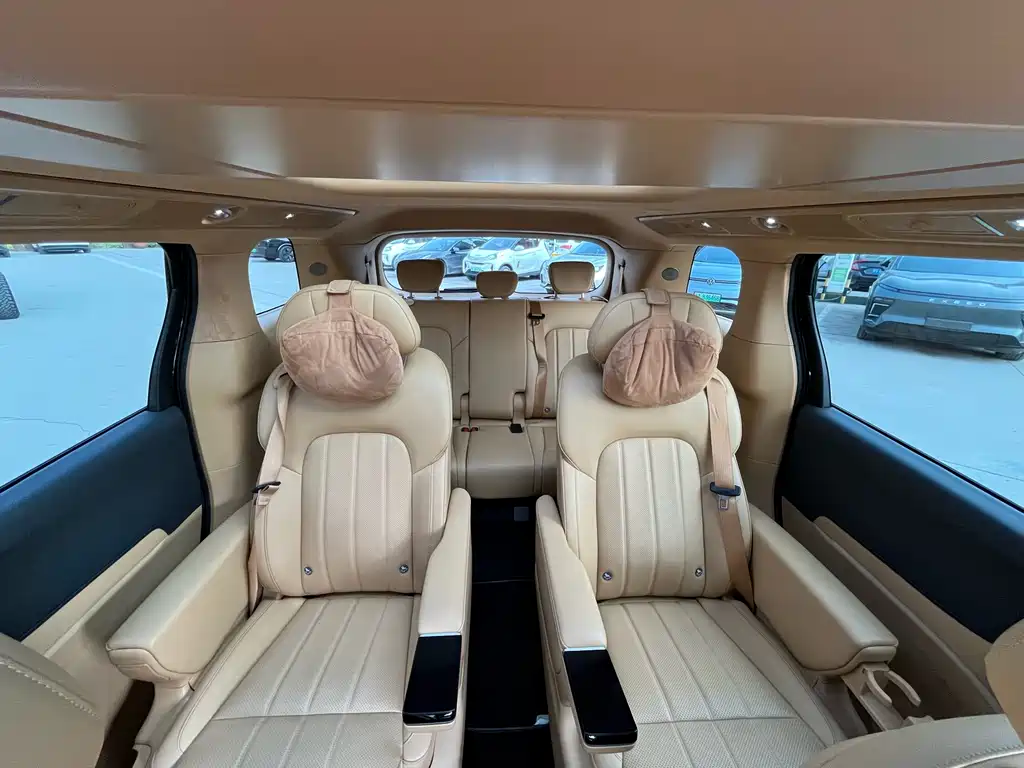 Voyah Dreamer 2025 PHEV AWD Flagship Kunpeng Edition
