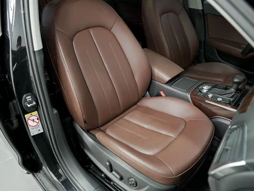Audi A6L 2014 30 FSI Comfort