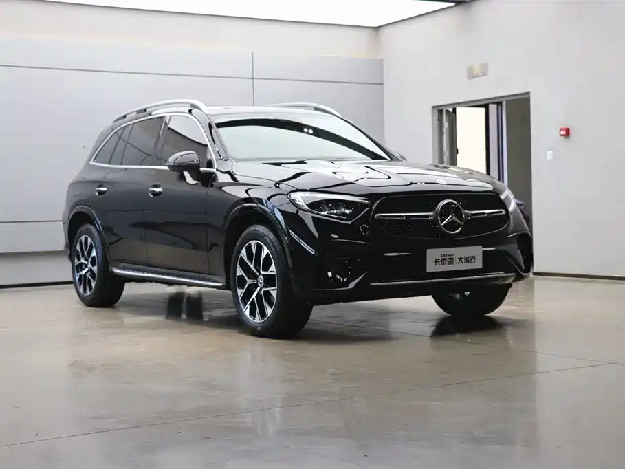 Mercedes-Benz GLC 2023 GLC 260 L 4MATIC Luxury Edition 5-Seater