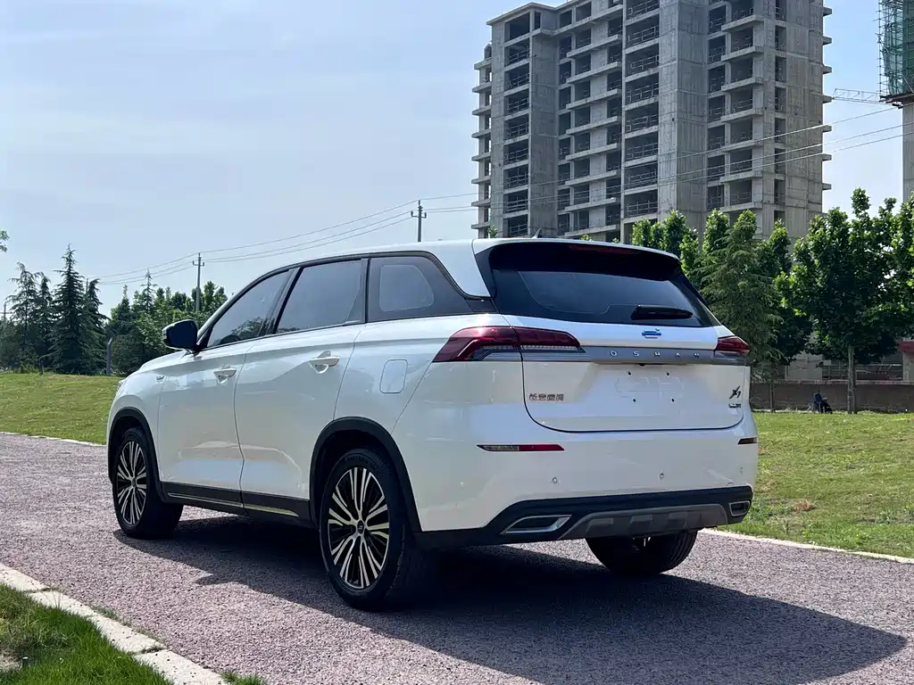 Changan Oshan X7 2021 1.5T Automatic Luxury Edition