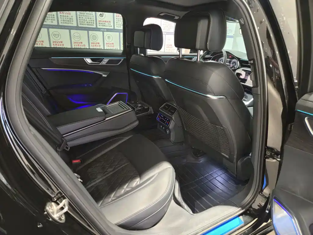 Audi A6L 2025 45 TFSI quattro Select Dynamic Edition