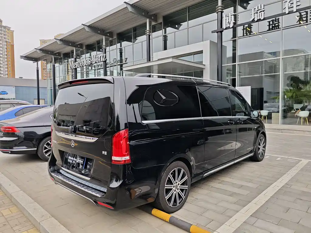 Mercedes-Benz V-Class 2021 V 260 L Long Wheelbase Luxury Edition
