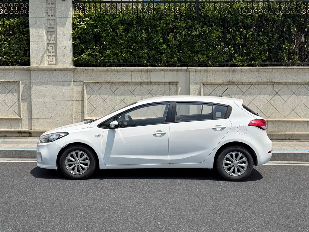 Kia K3S 2014 1.6L Automatic GL