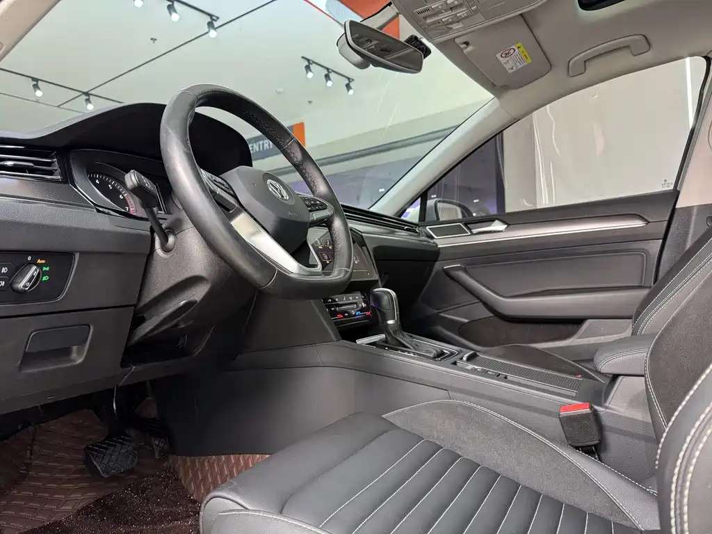 Magotan 2020 280TSI DSG Leading Edition