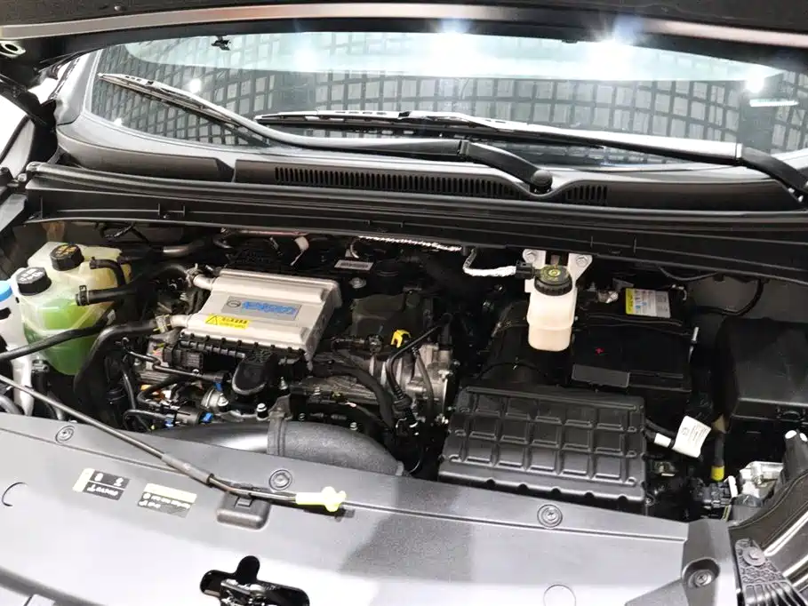 GAC Trumpchi M6 2023 PRO 270T DCT Luxury Edition