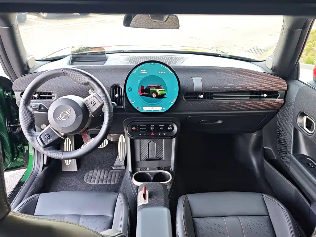 MINI John Cooper Works 2025