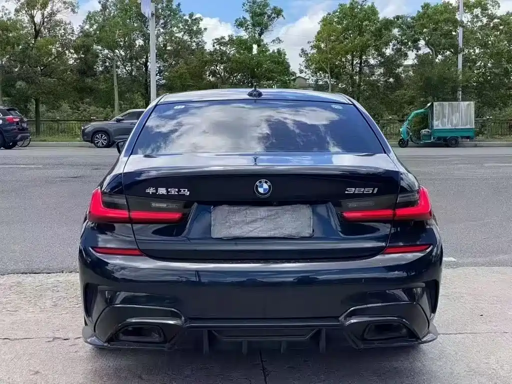 BMW 3 Series 2021 Facelift II 325i M Sport Package