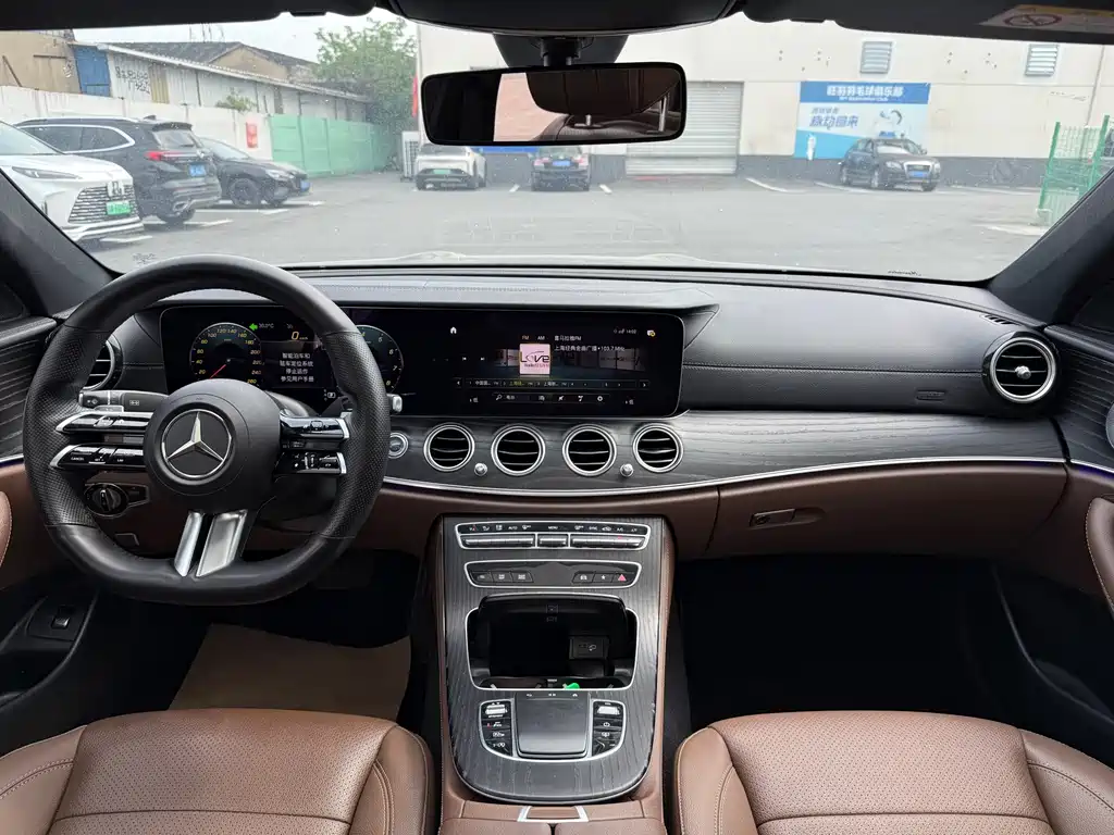 Mercedes-Benz E-Class 2021 E 300 L Sport Fashion