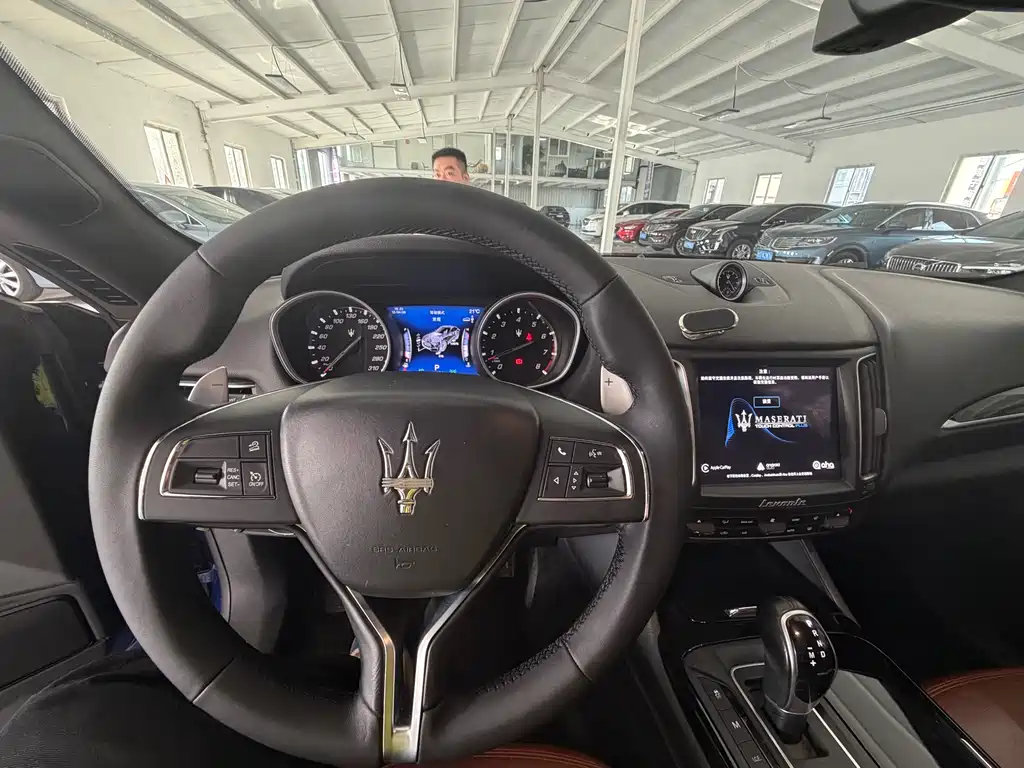 Maserati Levante 2019 3.0T Standard Edition China V