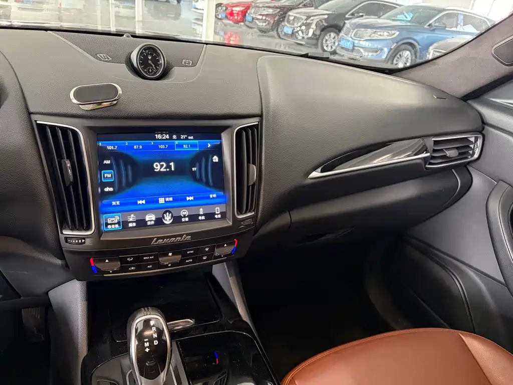 Maserati Levante 2019 3.0T Standard Edition China V